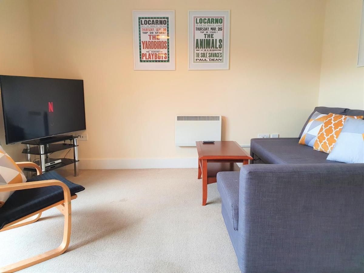 The Belmont, Old Town Apartment Swindon Exterior photo